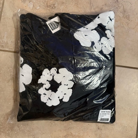 Denim Tears Black and White Men's Sweater